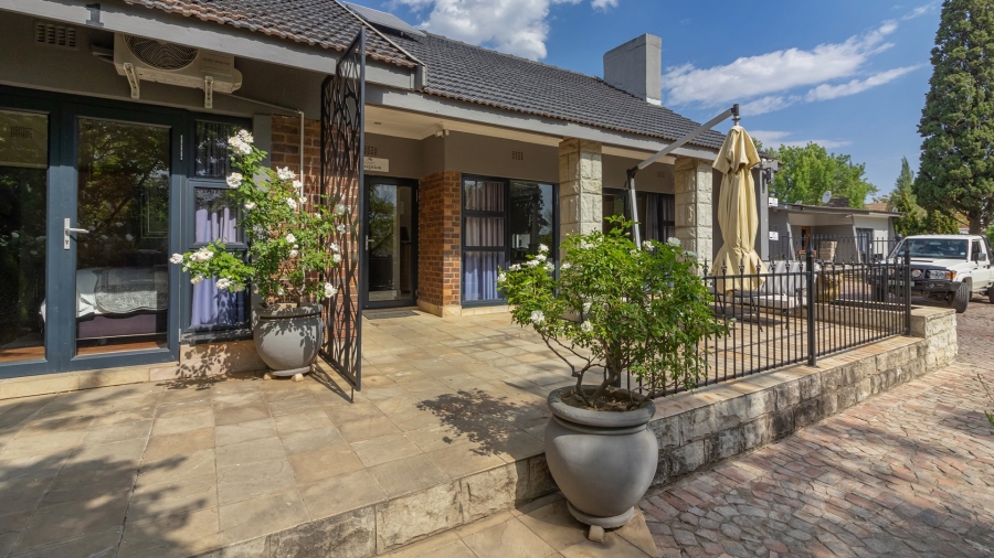 10 Bedroom Property for Sale in Panorama Free State